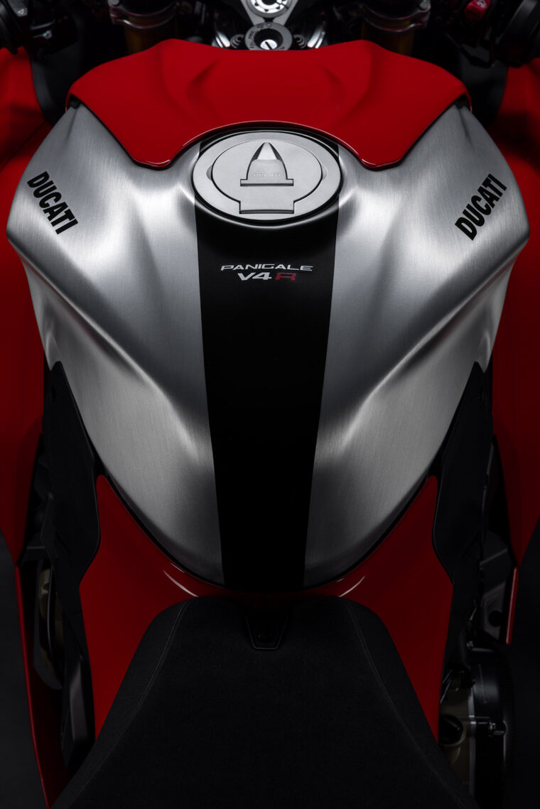 Ducati-Panigale-V4-R-2026-detalles59