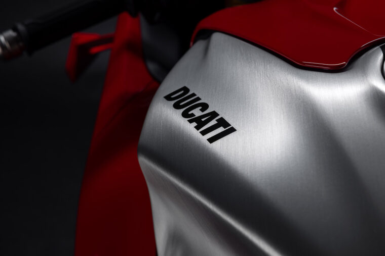 Ducati-Panigale-V4-R-2026-detalles61