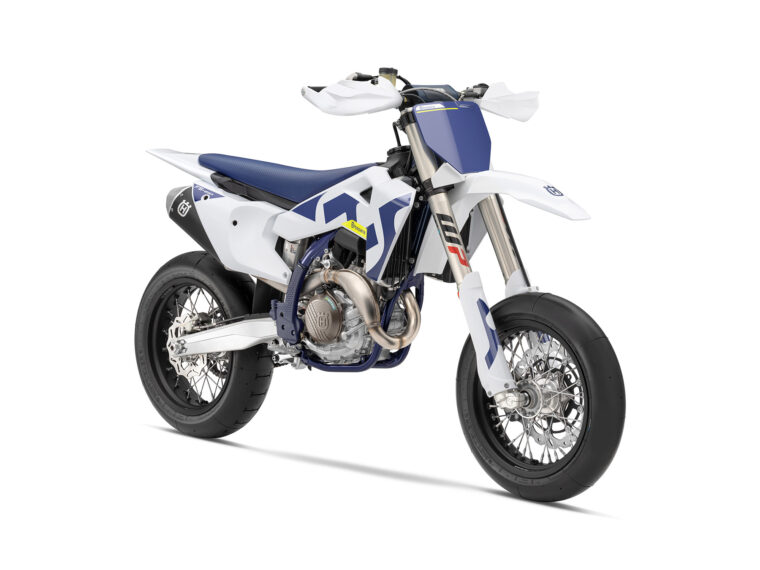 Husqvarna-FS-450-2026-estudio3