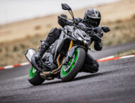 Kawasaki Z1100 SE 2026 accion3