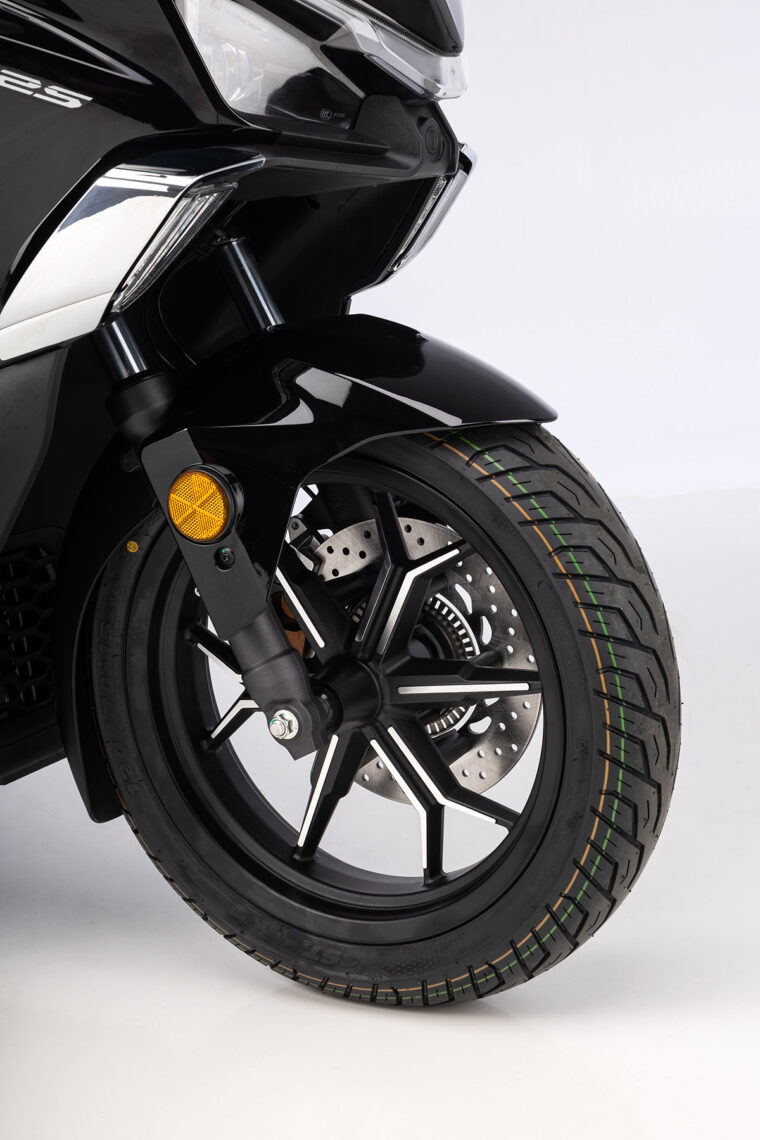 QJ-Fort-125N-2026-detalles1