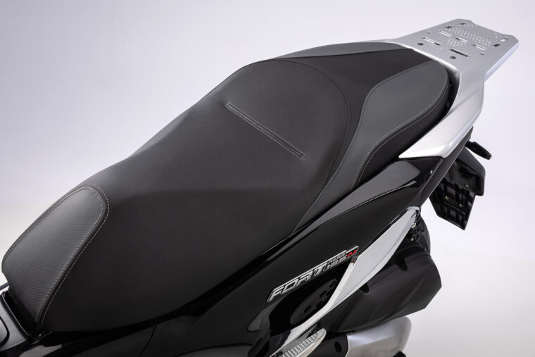 QJ-Fort-125N-2026-detalles12