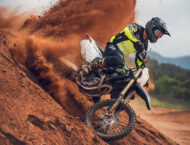 Triumph TF 450 X 2026 accion10