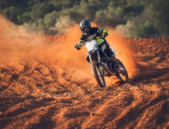 Triumph TF 450 X 2026 accion13