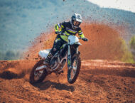 Triumph TF 450 X 2026 accion19