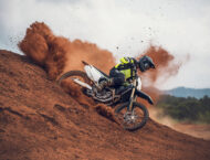 Triumph TF 450 X 2026 accion9