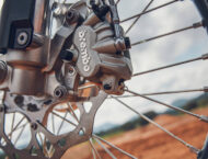 Triumph TF 450 X 2026 detalles10