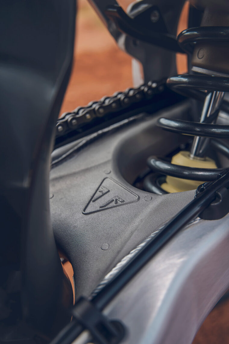 Triumph-TF-450-X-2026-detalles4