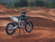 Triumph TF 450 X 2026 estaticas4