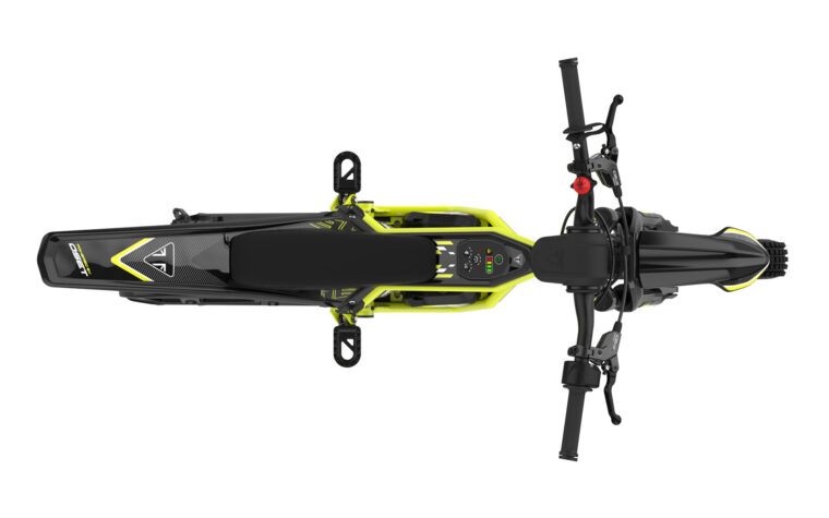 Triumph-TXP-16-Xplore-2026-Oset-estudio1