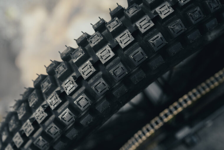 Triumph-TXP-20-2026-Oset-13