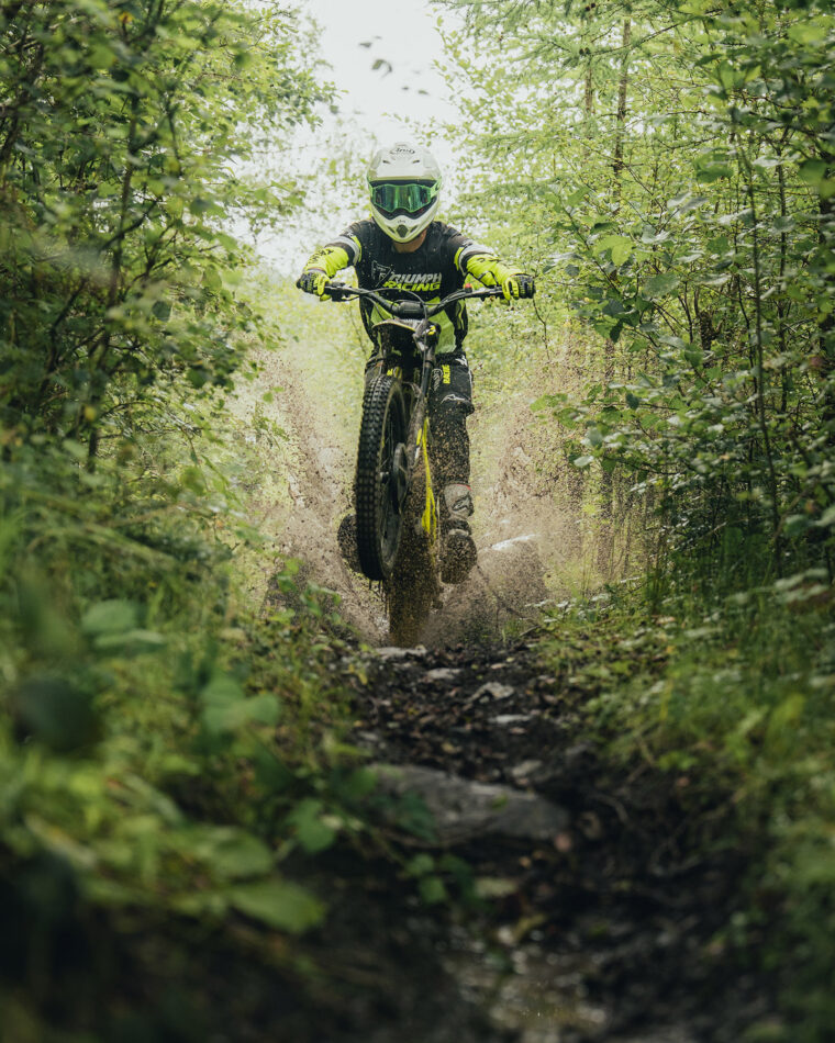 Triumph-TXP-24-2026-Oset-accion10