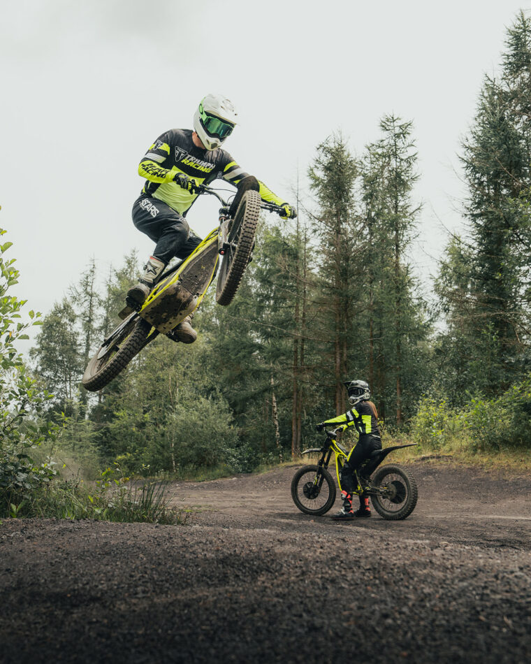 Triumph-TXP-24-2026-Oset-accion11