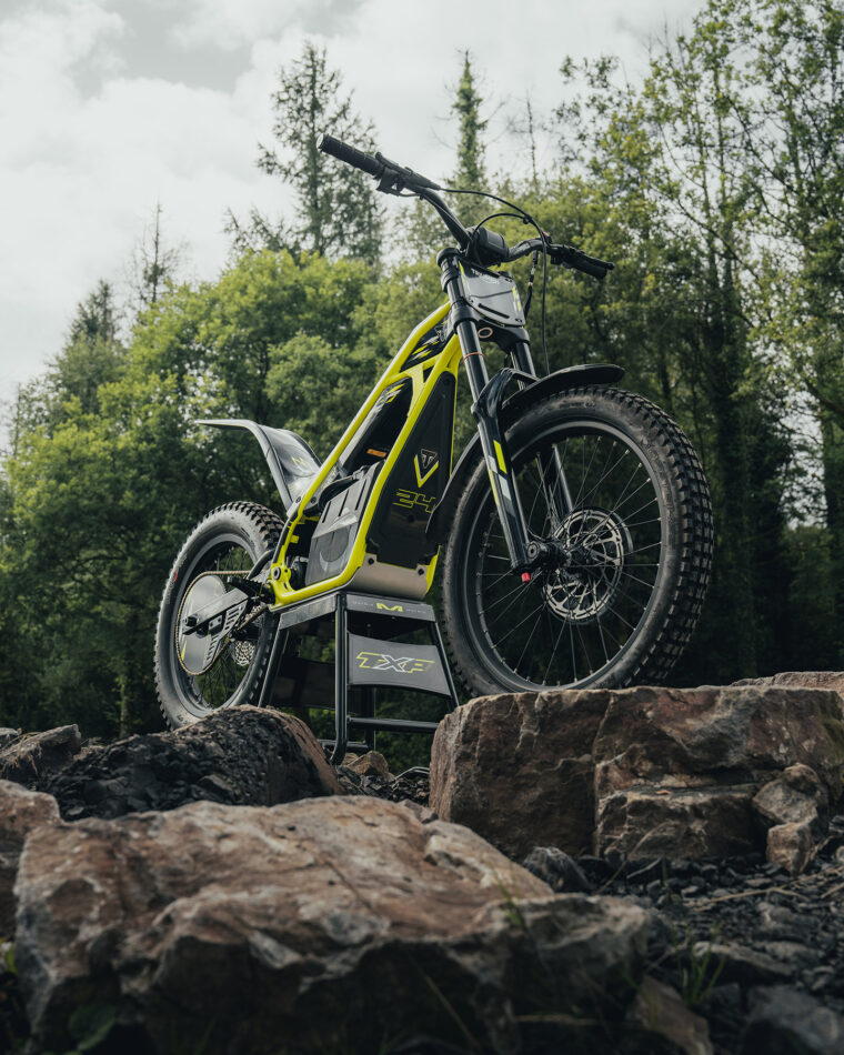 Triumph-TXP-24-2026-Oset-accion17