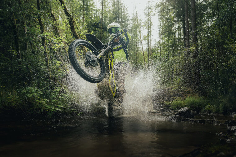 Triumph-TXP-24-2026-Oset-accion5