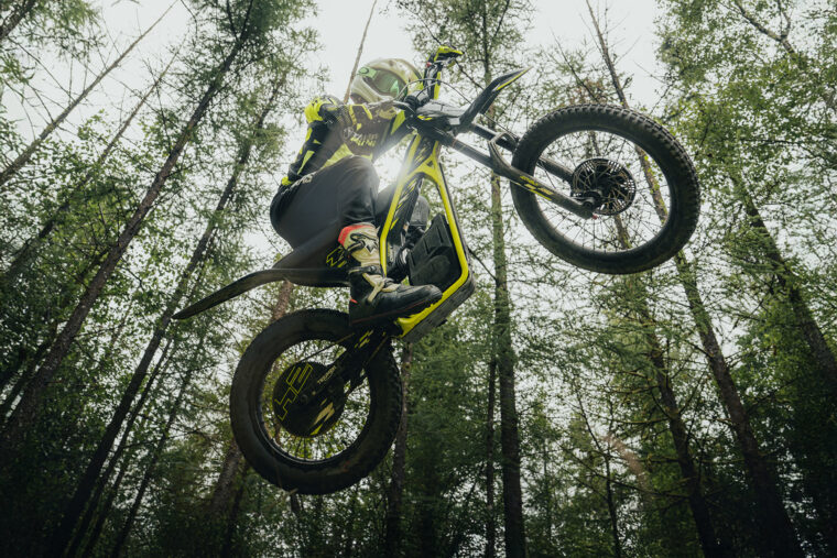 Triumph-TXP-24-2026-Oset-accion9