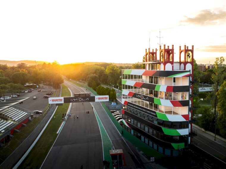 italjet-draster-700-twin-le-gresini-2025-12