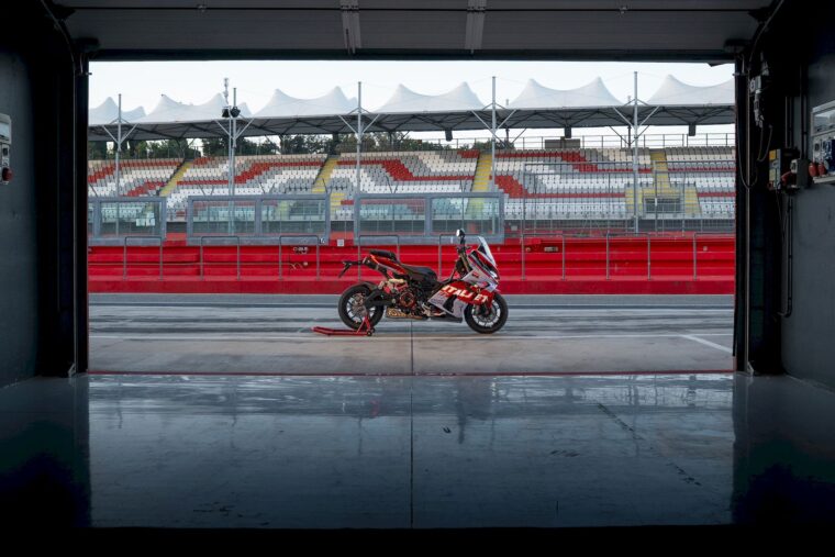 italjet-draster-700-twin-le-gresini-2025-17