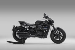 Benelli Leoncino Bobber 400 2026 72 Benelli Leoncino Bobber 400 2026 estudio negra2