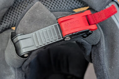 Cierre casco micrometrico min