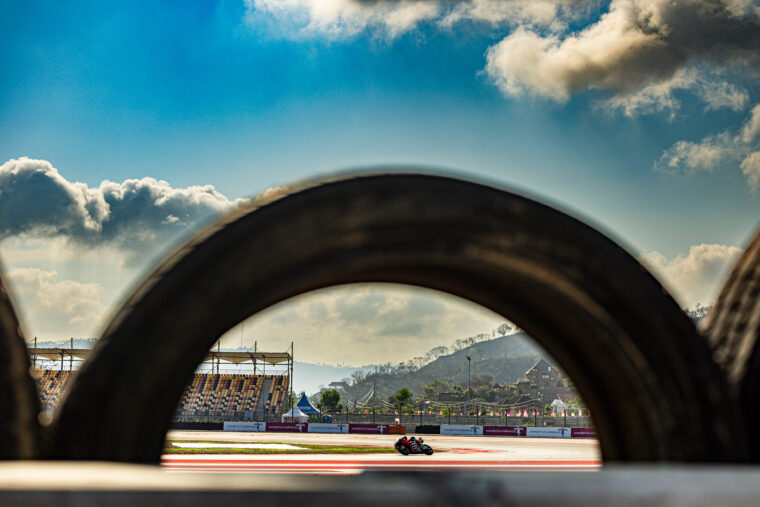 horario motogp hoy entrenamientos indonesia 2