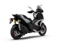 Aprilia SR GT 400 2026 estudio4