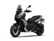 Aprilia SR GT 400 2026 estudio6
