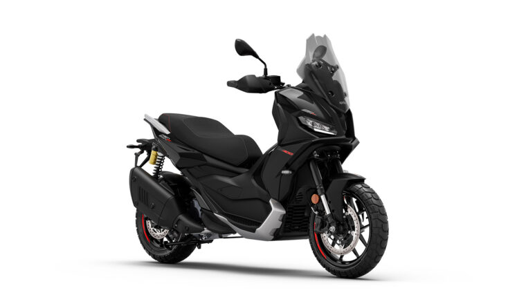 Aprilia-SR-GT-400-2026-estudio9
