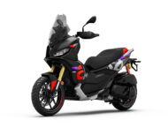 Aprilia SR GT 400 Rally 2026 estudio2