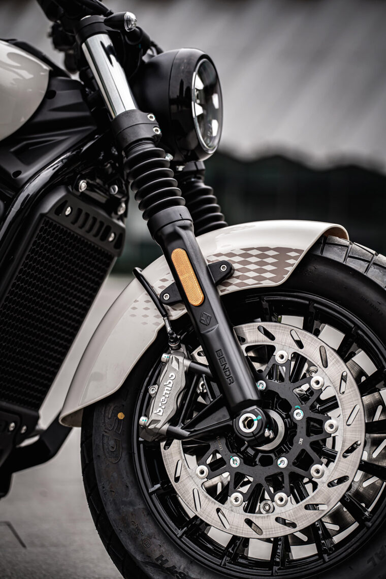 Benda-Dark-Flag-950-2026-2