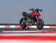 Ducati Hypermotard V2 / SP 2026 34 Ducati Hypermotard V2 2026 24