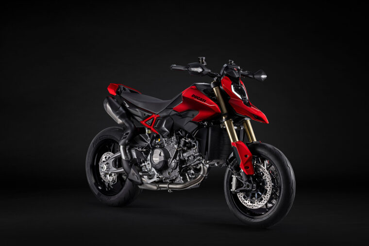 Ducati-Hypermotard-V2-2026-4