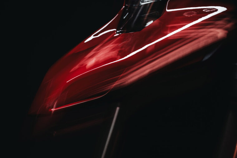 Ducati-Hypermotard-V2-2026-41