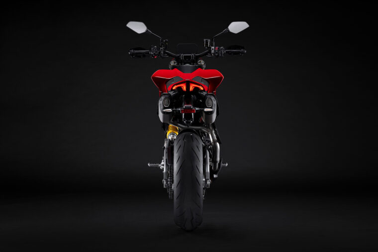 Ducati-Hypermotard-V2-2026-5
