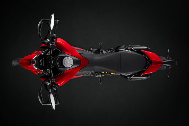 Ducati-Hypermotard-V2-2026-9