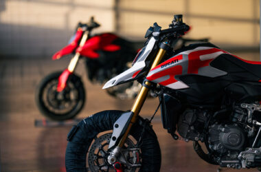 Ducati Hypermotard V2 2026 familia2