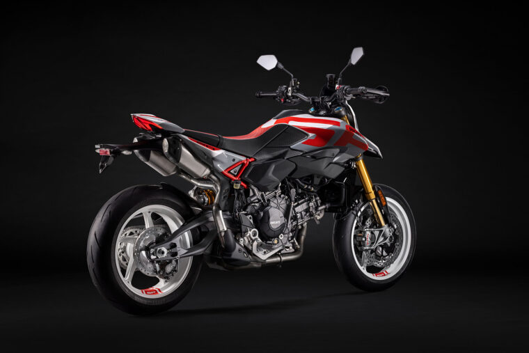 Ducati-Hypermotard-V2-SP-2026-14