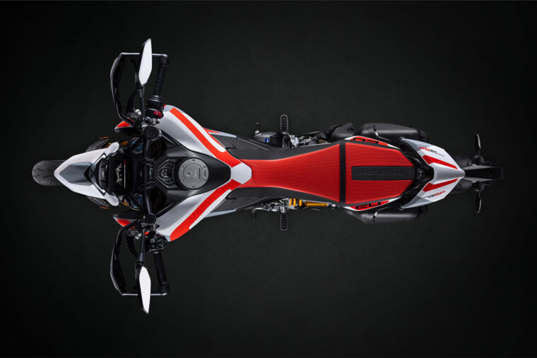 Ducati-Hypermotard-V2-SP-2026-17