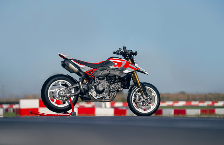 Ducati-Hypermotard-V2-SP-2026-20