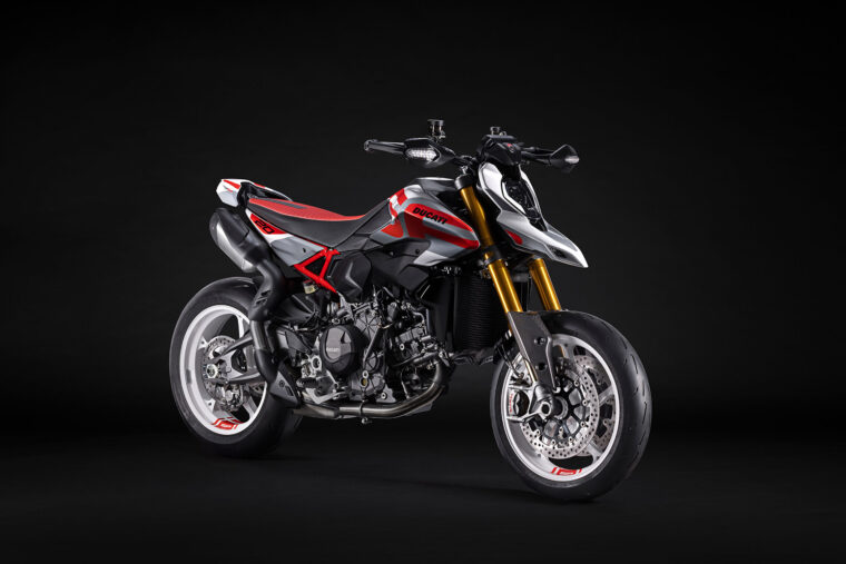 Ducati-Hypermotard-V2-SP-2026-5