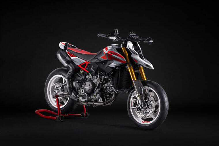 Ducati-Hypermotard-V2-SP-2026-6