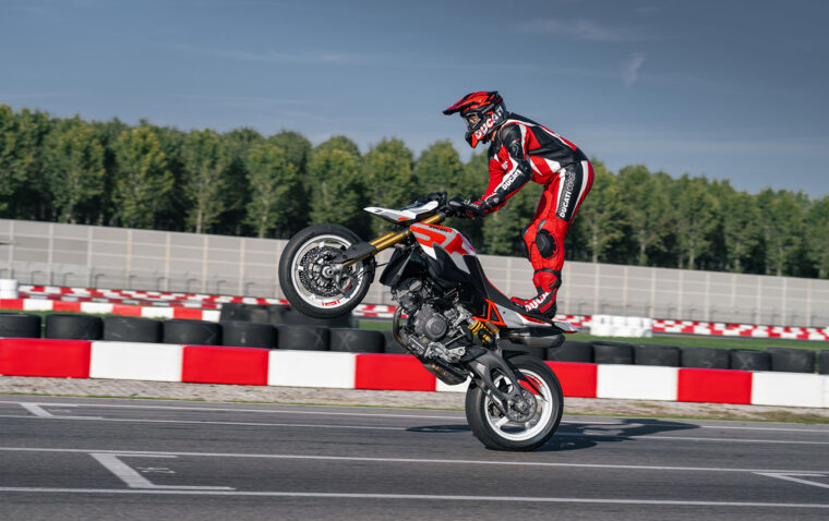 Ducati-Hypermotard-V2-SP-2026-60