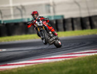 Ducati Hypermotard V2 SP 2026 65