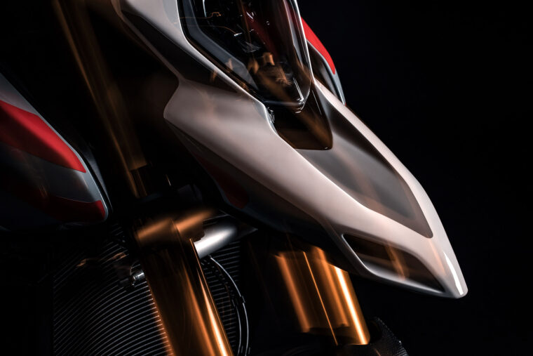 Ducati-Hypermotard-V2-SP-2026-8