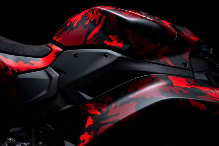 Ducati-Panigale-V2-FB63-2026-22