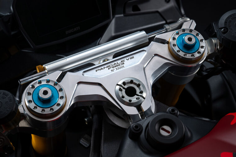 Ducati-Panigale-V2-FB63-2026-26