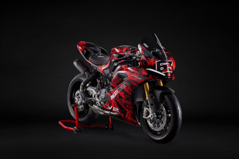 Ducati-Panigale-V2-FB63-2026-4