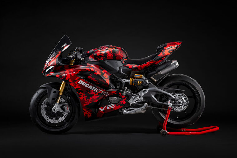 Ducati-Panigale-V2-FB63-2026-6