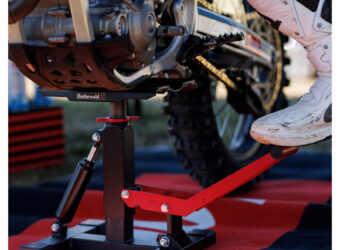 Elevador de moto off-road Rothewald 4 Elevador Rothewald moto off road 13