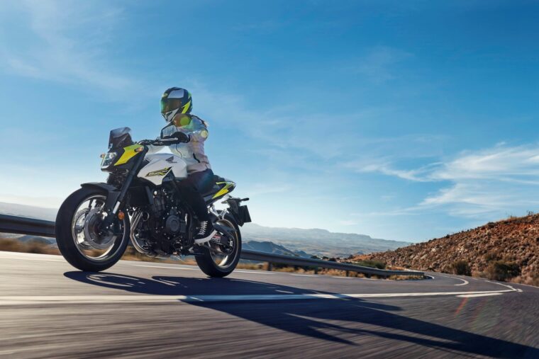Honda-CB500-Hornet-2026-35-min